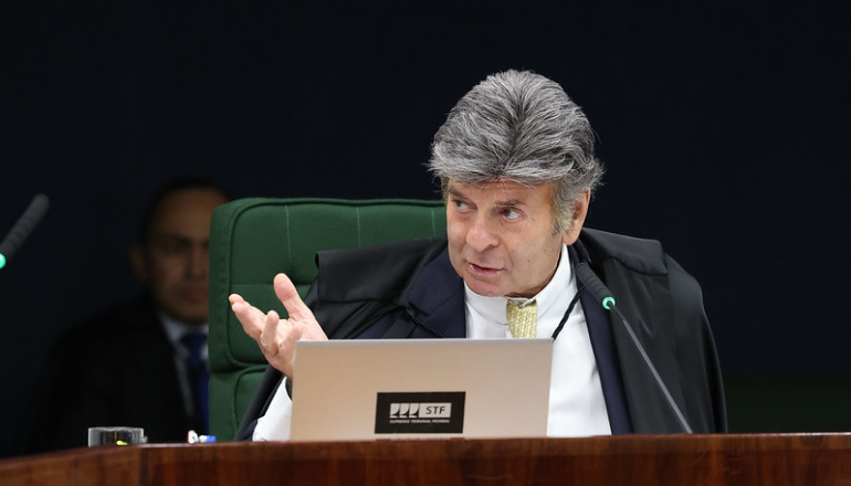 Luiz Fux suspende regras de eleição indireta no RJ e impõe voto secreto