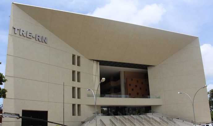 Nove prefeitos do RN enfrentam processos de cassação