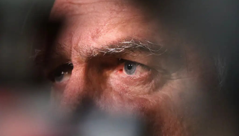 Defesa de Bolsonaro prepara novo pedido de prisão domiciliar por motivos de saúde